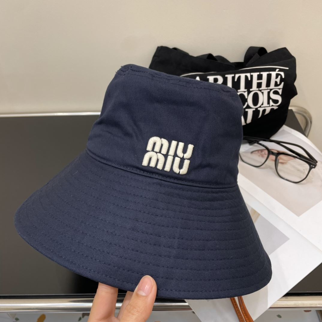 Miu Miu Caps